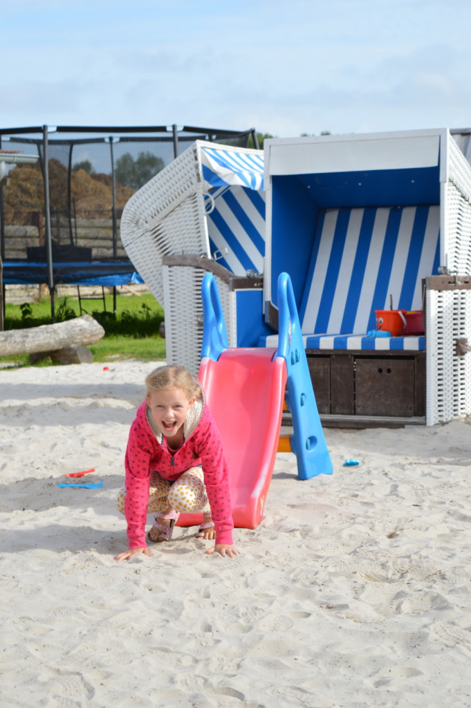 Nordsee Niedersachsen Familotel Friesland-Stern Haflinger Friesen Wangerland Horum Familienurlaub Reiten Appartments Spielplatz 