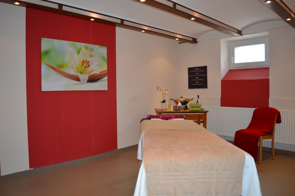 Nordsee Niedersachsen Familotel Friesland-Stern Haflinger Friesen Wangerland Horum Familienurlaub Reiten Appartments Wellness Massage 