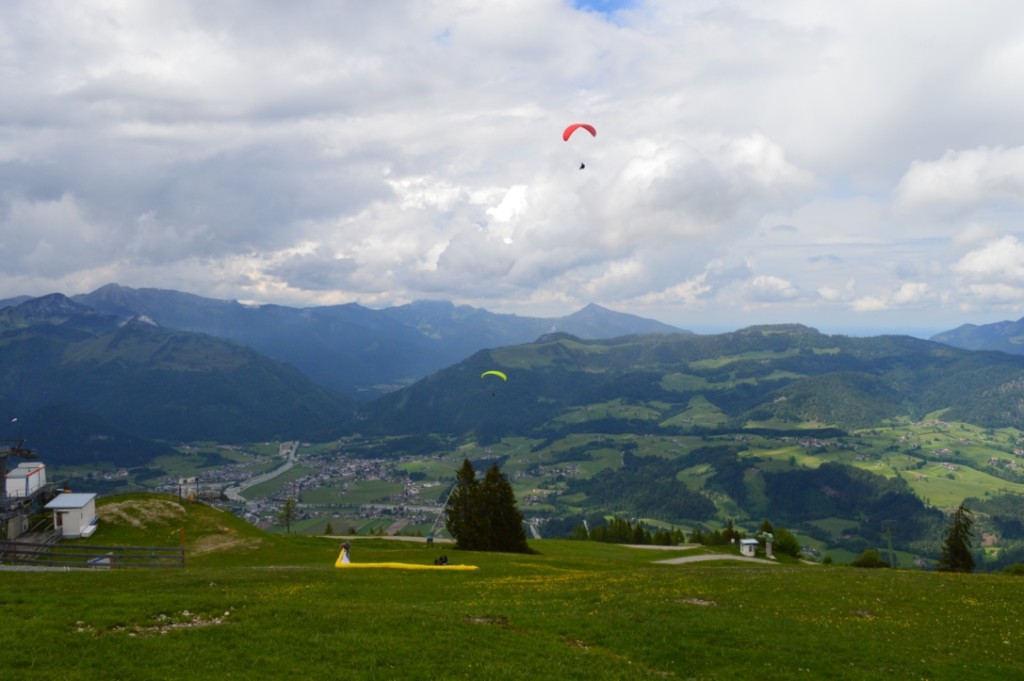 Österreich Tirol Kaiserwinkl Paragliding