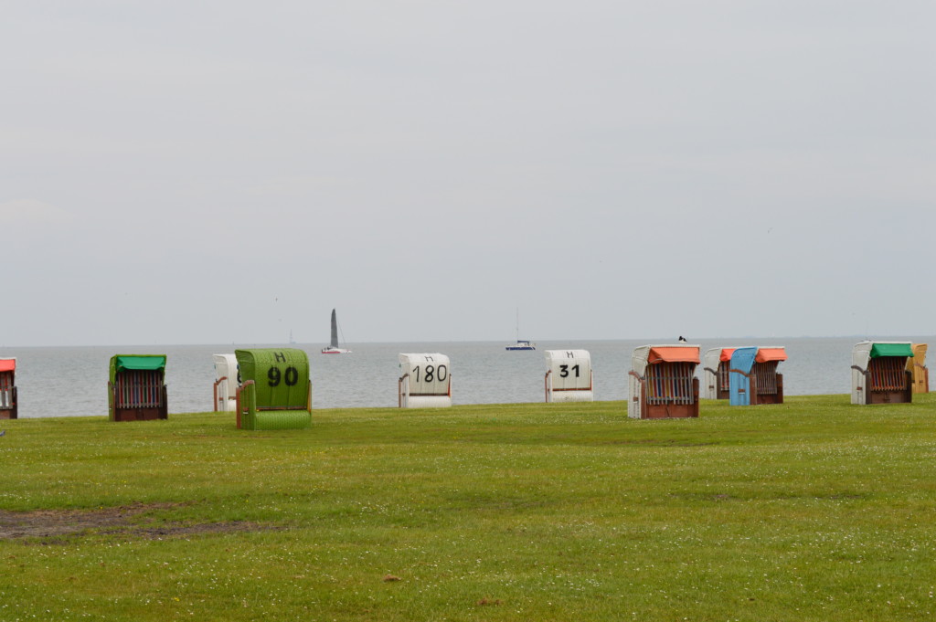 Nordsee Niedersachsen Strandkorb Familotel Friesland-Stern Wangerland Horum Familienurlaub Spielplatz 