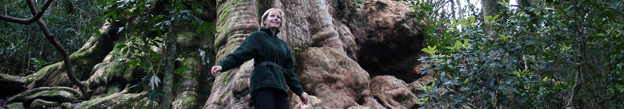 Nadine Sorgenfrei im Urwald